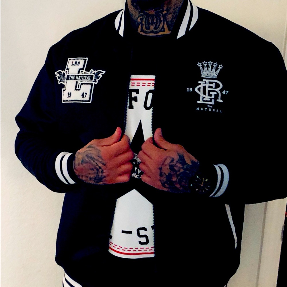 LRG with tags still in package LAST 2! L/XL